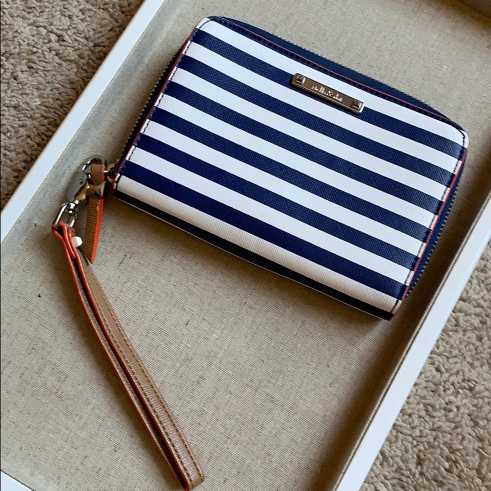 Stella & Dot Chelsea Tech Wallet Navy Stripe